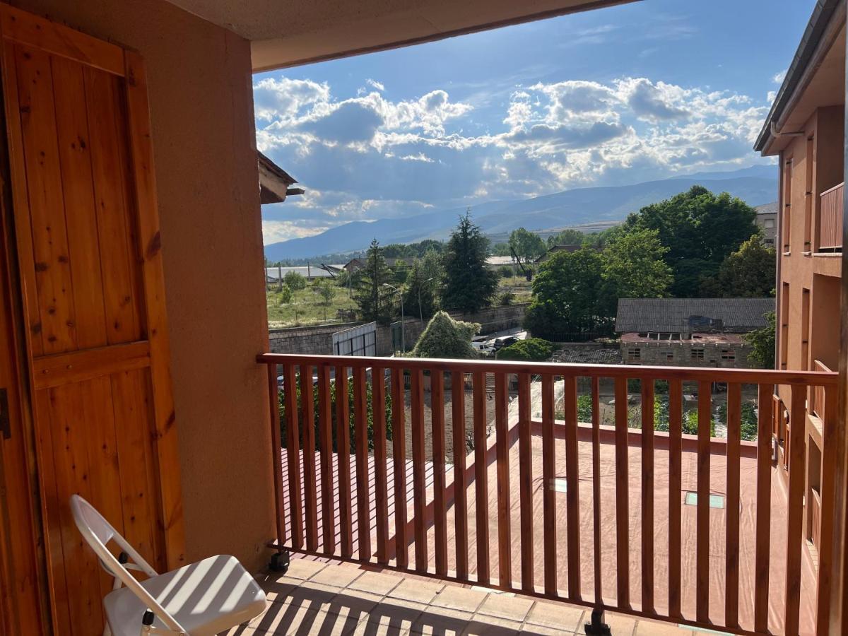 Precioso Duplex En Puigcerda Con Plaza De Parking Leilighet Eksteriør bilde